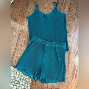 Joie Shortie Pajama Set..NWOT..Size Large